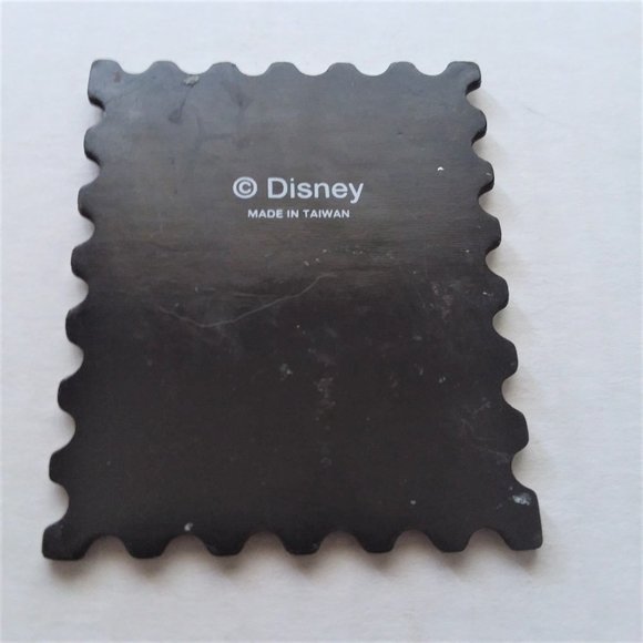 Magnet Tinker Bell Walt Disney World Parks Postal Stamp Theme Gift Souvenir VTG - Picture 2 of 3